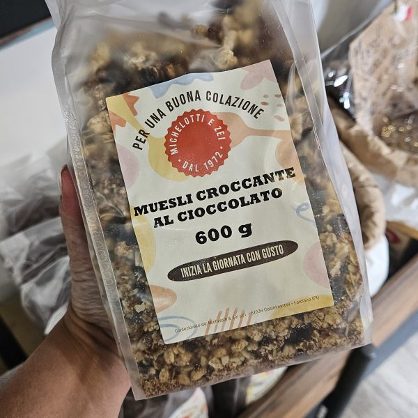 MUESLI CROCCANTI NOCCIOLE E CIOCCOLATO confezione da 600 gr