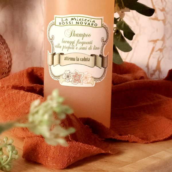 SHAMPOO ALLA PROPOLI E SEMI DI LINO per lavaggi frequenti